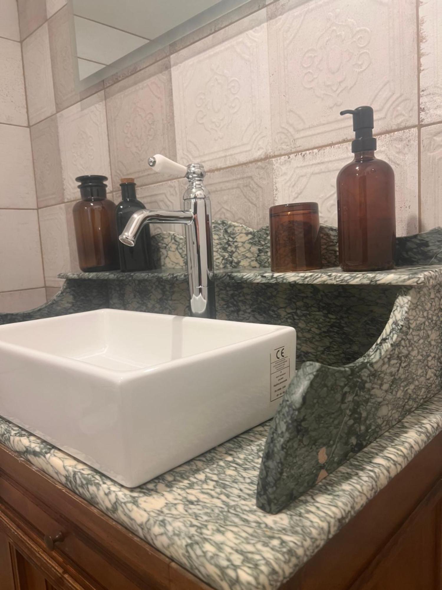 Cuneges Au Pre De Karine Bed & Breakfast エクステリア 写真